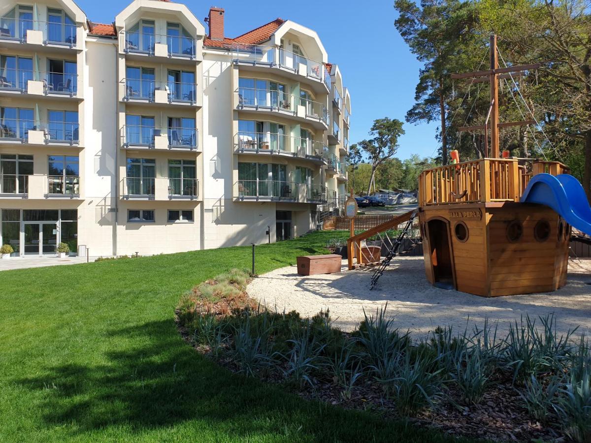 Hotel White Krynica Morska Buitenkant foto